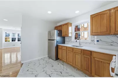 134 3rd, Passaic, NJ 07055 - Photo 10