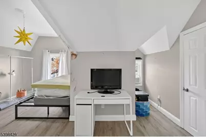 78 Treacy Ave, Newark, NJ 07108 - Photo 22