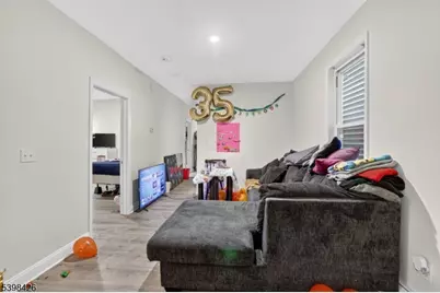 78 Treacy Ave, Newark, NJ 07108 - Photo 8