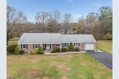 103 Roberts Place, Greenwich Township, NJ 08886 - Photo 2