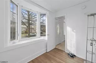 838 Roosevelt Ave, Secaucus, NJ 07094 - Photo 12