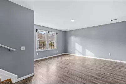 132 E Main St, Paterson, NJ 07522 - Photo 18