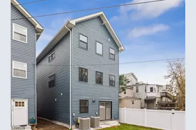 84 Hollywood Ave #2, East Orange, NJ 07018 - Photo 18