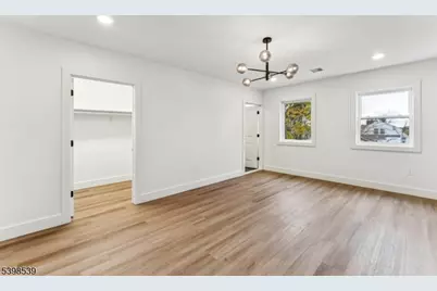 84 Hollywood Ave #2, East Orange, NJ 07018 - Photo 12