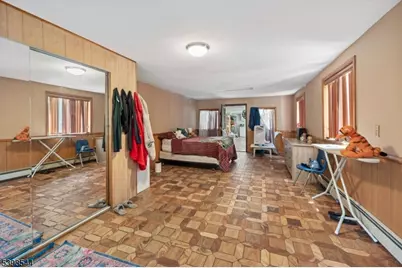 220 Horseshoe Rd, Berkeley Heights Township, NJ 07922 - Photo 38