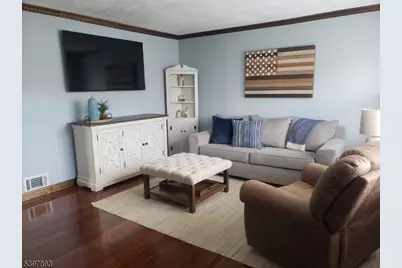 214 Irene St, Linden, NJ 07036 - Photo 6