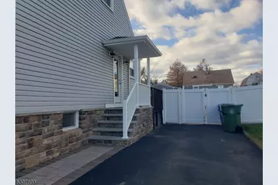214 Irene St, Linden, NJ 07036 - Photo 4