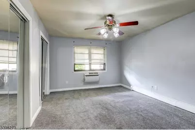 401 Highway22B43U5 #E, North Plainfield, NJ 07060 - Photo 14