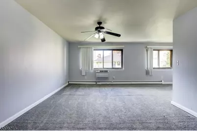 401 Highway22B43U5 #E, North Plainfield, NJ 07060 - Photo 6