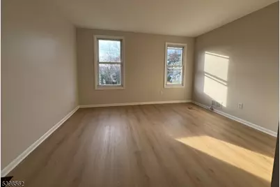 7 Grove St #2, Cranford Township, NJ 07016 - Photo 6