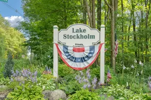 19 Fernwood Ave, Hardyston Township, NJ 07460 - Photo 2