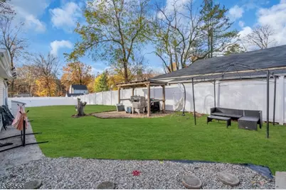 18 Belle Terre Rd, West Orange Township, NJ 07052 - Photo 22