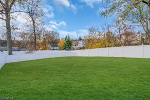 18 Belle Terre Rd, West Orange Township, NJ 07052 - Photo 20