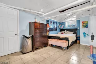 18 Belle Terre Rd, West Orange Township, NJ 07052 - Photo 16