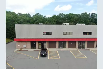 999 Willow Grove St, Hackettstown, NJ 07840 - Photo 2