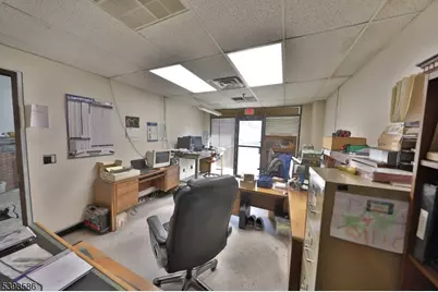 999 Willow Grove St, Hackettstown, NJ 07840 - Photo 18