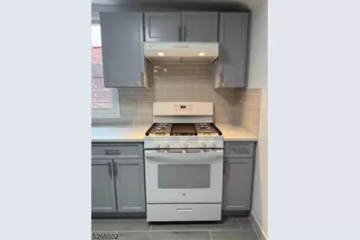 158 Lafayette St #2, Newark, NJ 07105 - Photo 2