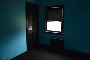 92 Oak Grove Rd, Raritan Township, NJ 08822 - Photo 16