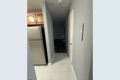 212 Village Cmns, Raritan Township, NJ 08822 - Photo 14