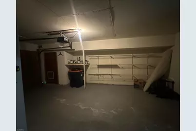 212 Village Cmns, Raritan Township, NJ 08822 - Photo 4