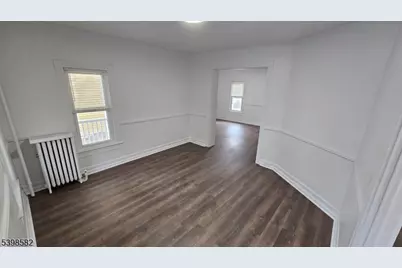 5 Jefferson St, Newton, NJ 07860 - Photo 8