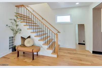 10 Marilyn Pl, Clifton, NJ 07011 - Photo 8
