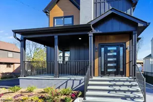 10 Marilyn Pl, Clifton, NJ 07011 - Photo 4