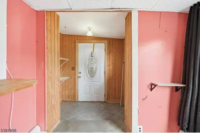 33 Setting Sun Trl, West Milford, NJ 07480 - Photo 8