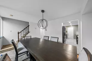 61 Bayberry Dr, Franklin Township, NJ 08873 - Photo 8