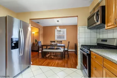 65 Willow Ave, Woodbridge Township, NJ 08830 - Photo 8