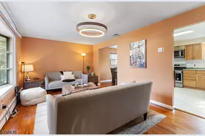 65 Willow Ave, Woodbridge Township, NJ 08830 - Photo 4