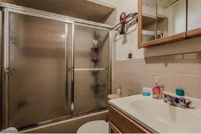 550 Ferry St, Newark, NJ 07105 - Photo 14