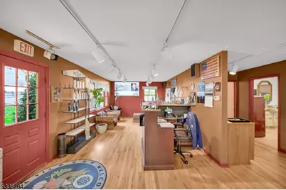 857 Pompton Ave, Cedar Grove, NJ 07009 - Photo 6