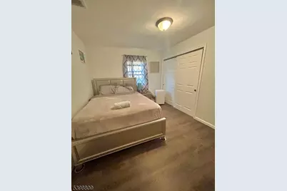 142 Mapes Ave Unit 3, Newark, NJ 07112 - Photo 4