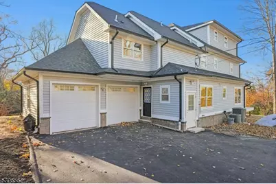 215 Summit Ave, Summit, NJ 07901 - Photo 32