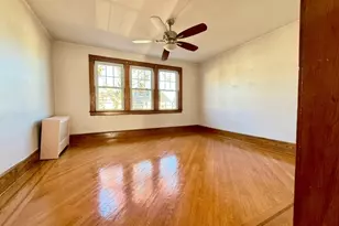 19 Harding St, Maplewood, NJ 07040 - Photo 2