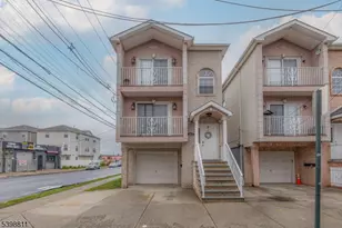 663 S Park St, Elizabeth, NJ 07206 - Photo 1