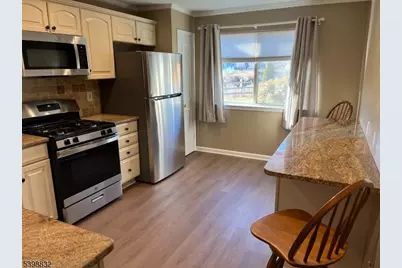 198 Drake Lane, Roxbury Township, NJ 07852 - Photo 4