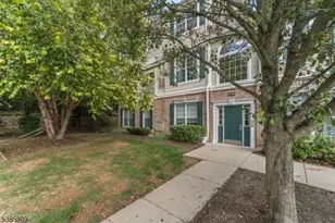 284 Rainbow Way, Lopatcong Township, NJ 08865 - Photo 24