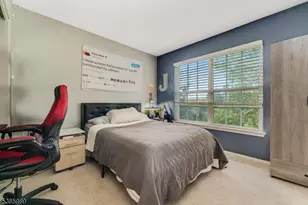 284 Rainbow Way, Lopatcong Township, NJ 08865 - Photo 18