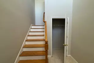 189 Sunshine Dr, Piscataway Township, NJ 08854 - Photo 2