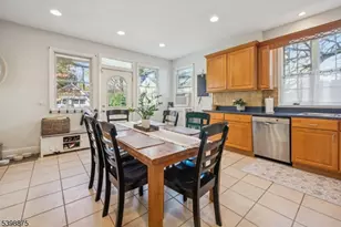 258 Ridgewood Ave, Glen Ridge, NJ 07028 - Photo 14