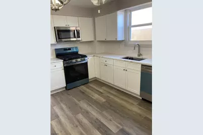 9 Enoch St, East Rutherford, NJ 07073 - Photo 1