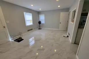 40 Surrey Ln, Clifton, NJ 07012 - Photo 6