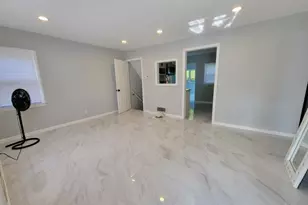 40 Surrey Ln, Clifton, NJ 07012 - Photo 4