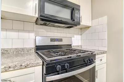 412 S 7th St, Newark, NJ 07103 - Photo 6