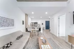 10 Commerce Ct, Newark, NJ 07102 - Photo 8