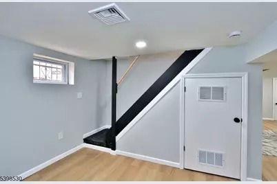 39 Grant Place, Irvington, NJ 07111 - Photo 20