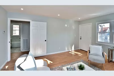 39 Grant Place, Irvington, NJ 07111 - Photo 6