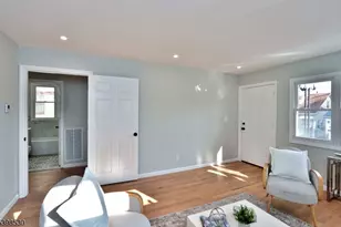 39 Grant Pl, Irvington, NJ 07111 - Photo 6